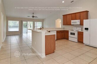 1978 SW Monterrey Ln in Port St. Lucie, FL - Foto de edificio - Building Photo