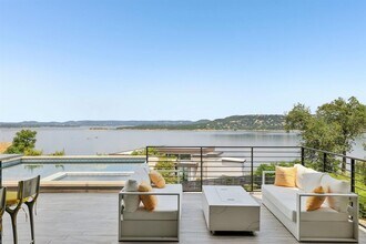 12885 Park Dr in Austin, TX - Building Photo - Building Photo