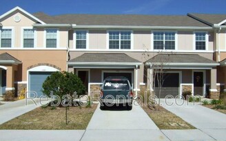 5978 Pavilion Dr in Jacksonville, FL - Building Photo