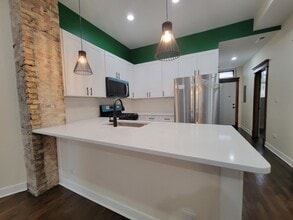 1644 S Millard Ave in Chicago, IL - Building Photo - Building Photo