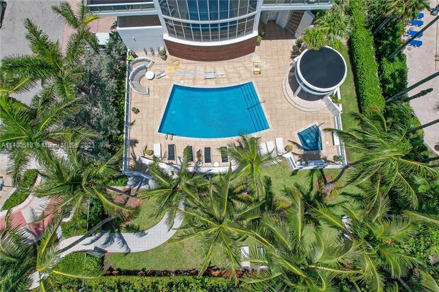 4201 Collins Ave, Unit PH2602 in Miami Beach, FL - Foto de edificio