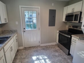 968 Swift Dr in Clarksville, TN - Building Photo - Building Photo