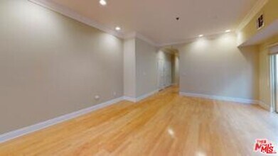 11840 Dorothy St-Unit -202 in Los Angeles, CA - Building Photo - Building Photo