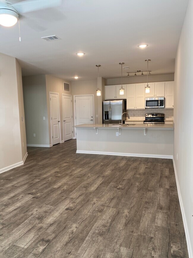 Tanglewood Luxury Apartments in Pensacola, FL - Building Photo - Building Photo