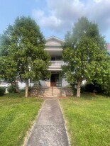 128-132 Sargent Street in Marion, OH - Building Photo