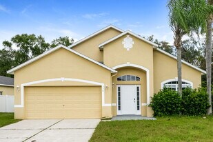 336 Marathon Ln in Sanford, FL - Building Photo