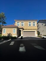 1375 Dolomite Way in San Marcos, CA - Building Photo