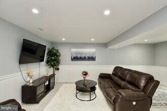 5576 Neddleton Ave in Woodbridge, VA - Building Photo - Building Photo