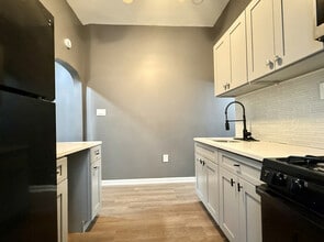 347 Kerlin St in Chester, PA - Foto de edificio - Building Photo