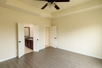18802 Providence Valley Trail in Richmond, TX - Foto de edificio - Building Photo