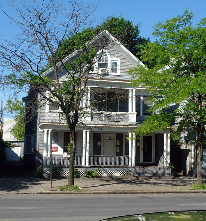 866 Madison Ave in Albany, NY - Building Photo