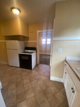 205 S 10th Ave-Unit -205 1/2 in Yakima, WA - Building Photo - Building Photo