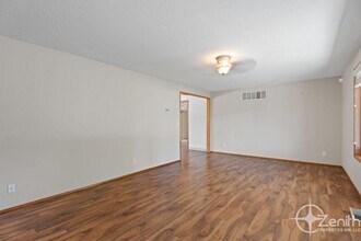2702 NW 108th St in Vancouver, WA - Building Photo - Building Photo