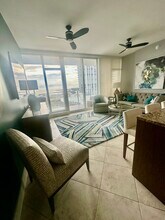 175 1st St S, Unit 2004 in St. Petersburg, FL - Building Photo - Building Photo