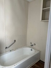 516 Bayou Maria Rd in Pineville, LA - Building Photo - Building Photo