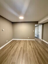 1322 E Ports O Call Dr in Palatine, IL - Building Photo - Building Photo