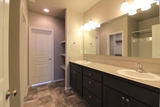 3710 Whimbrel Ln in Pasco, WA - Building Photo - Building Photo