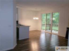 4261 Bayberry Ct in Monmouth Junction, NJ - Building Photo - Building Photo