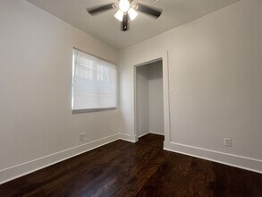 1238 E 7th St in Long Beach, CA - Building Photo - Building Photo