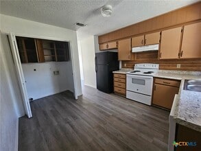 104 W Anderson Ave in Copperas Cove, TX - Building Photo - Building Photo