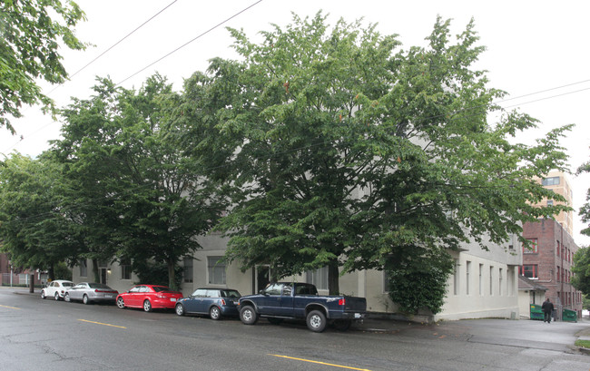 Arcadia Saint Paul Apartments in Seattle, WA - Building Photo - Building Photo