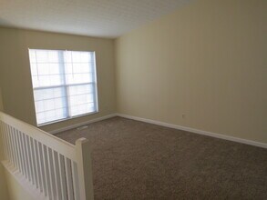 35 Ashton Dr in Ashville, OH - Building Photo - Building Photo