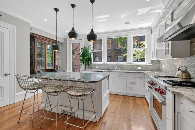 property at 48 Appleton St