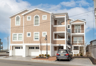 100 N West Ave in Beach Haven, NJ - Building Photo - Building Photo