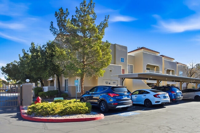 property at 1908 Mountain Hills Ct