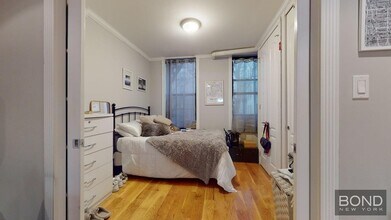 44 Avenue B in New York, NY - Building Photo - Building Photo