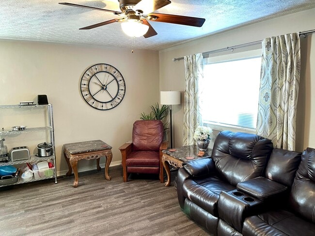 24 Ohio St in Delaware, OH - Building Photo - Building Photo