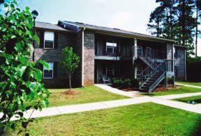 Woodstone Apartments in Leesburg, GA - Foto de edificio