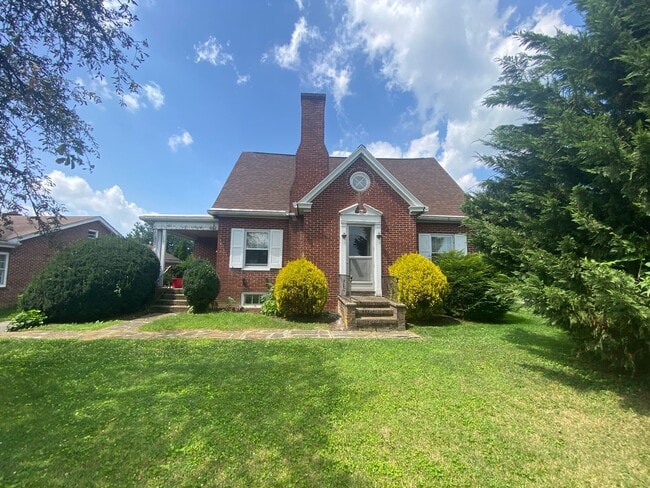 property at 416 Mt Sidney Rd