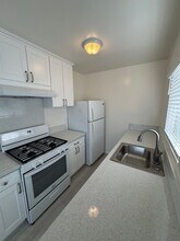 624-624 W Riggin St in Monterey Park, CA - Building Photo - Building Photo