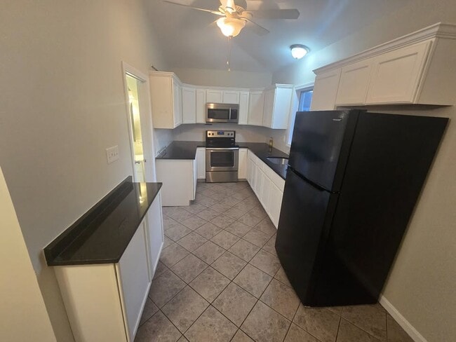 625 County St, Unit 2R