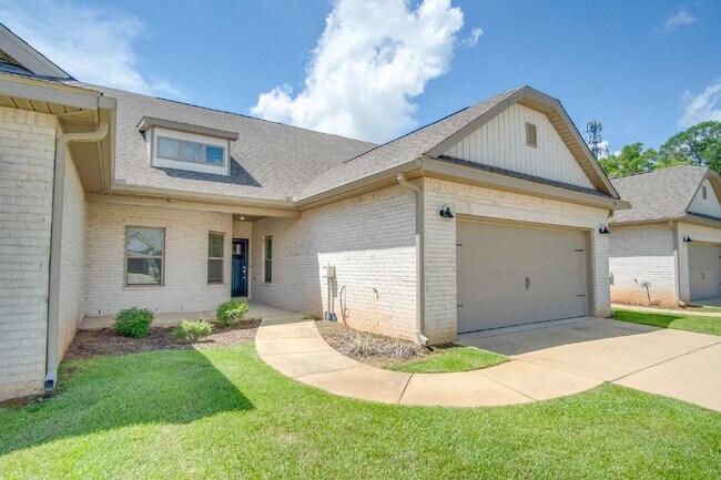 713 Brambling Ct in Cantonment, FL - Foto de edificio - Building Photo