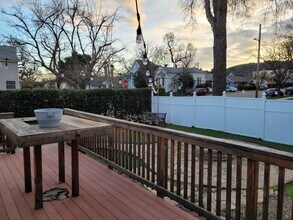 605 18th St in Paso Robles, CA - Foto de edificio - Building Photo