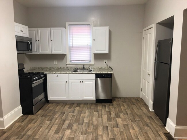 5501 Bridge Ave in Cleveland, OH - Building Photo - Building Photo