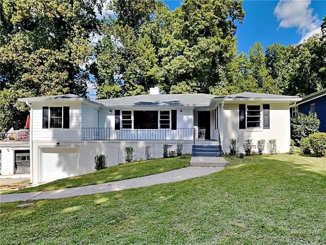 property at 111 Leathers Cir NW