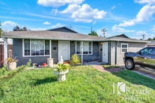 714 Gateway Dr in Vallejo, CA - Building Photo