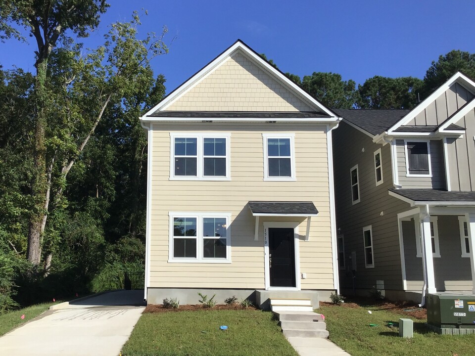 1510 Brookgreen Dr in Charleston, SC - Building Photo