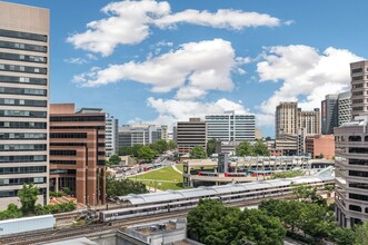 Lenox Park in Silver Spring, MD - Foto de edificio - Building Photo