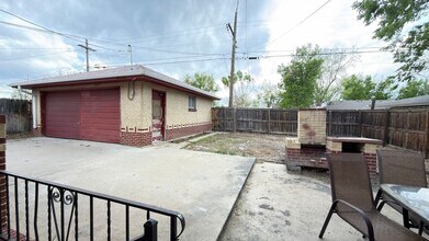 1125 Dayton St in Aurora, CO - Building Photo - Building Photo