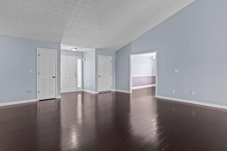 2615 Snowcrest Pl in Bethlehem, GA - Building Photo - Building Photo