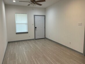 5226 Ridgevan St in Houston, TX - Building Photo - Building Photo