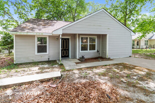 138 Tabby Creek Cir in Summerville, SC - Building Photo