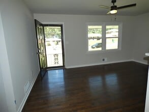 1920 Janet Ln in Decatur, GA - Building Photo - Building Photo