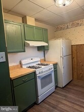30 12th Ave in Gloucester Township, NJ - Building Photo - Building Photo