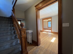 451 W 16th St in Dubuque, IA - Building Photo - Building Photo