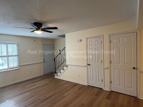 1148 Nottingham Cir in Cary, NC - Building Photo - Building Photo